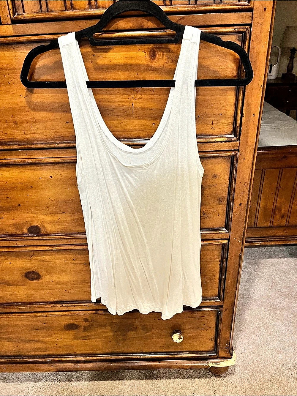 Tank Top in ivory Size medium Like New